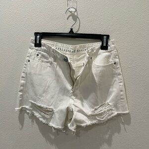 Pre owned white denim short
